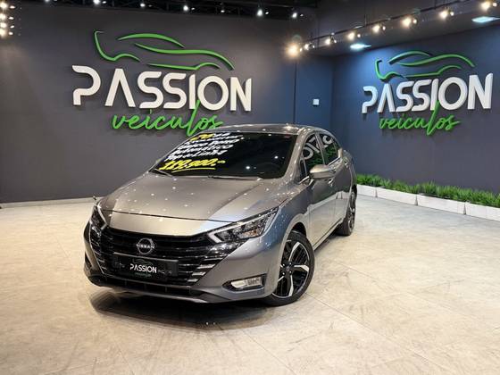 NISSAN VERSA 1.6 16V FLEX EXCLUSIVE XTRONIC NISSAN VERSA 1.6 16V FLEX EXCLUSIVE XTRONIC